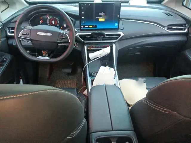 Maxus G50 — Фото автомобиля 12