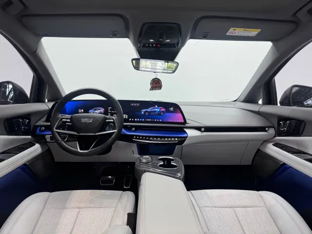 Cadillac Optiq — Фото автомобиля 8