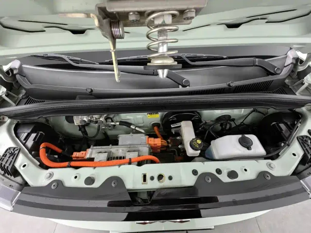 Wuling Hongguang Mini EV — Фото автомобиля 6