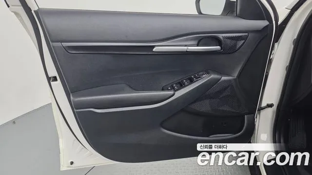 Kia Seltos — Фото автомобиля 13