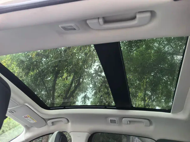 Ford Escape — Фото автомобиля 16