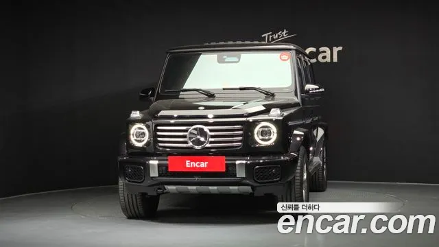 Mercedes-Benz G-Class — Фото автомобиля 3