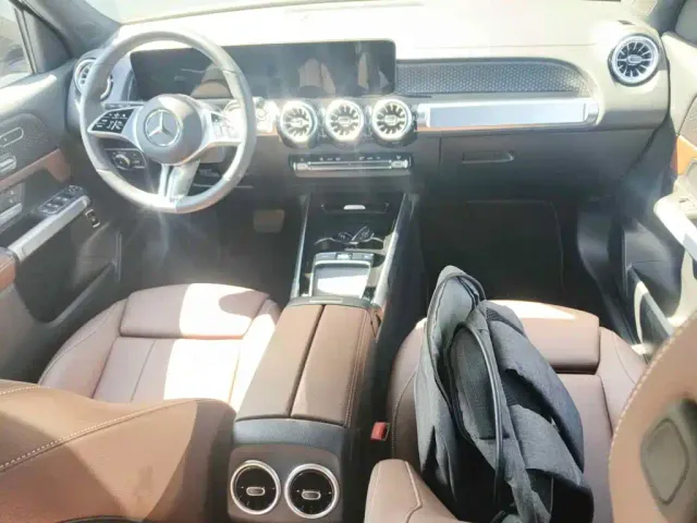 Mercedes-Benz GLB-Class — Фото автомобиля 12