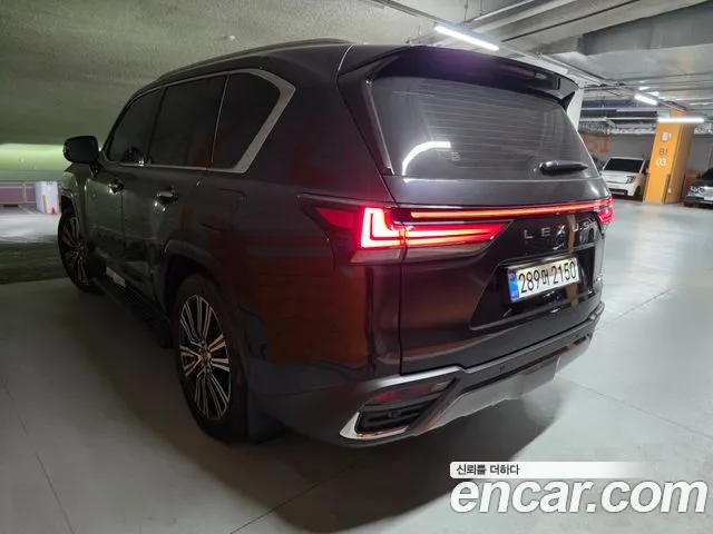 Lexus LX 4th Gen — Фото автомобиля 6