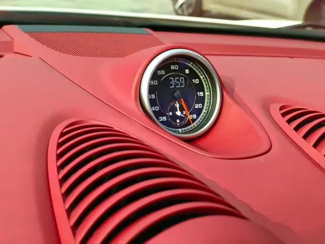 Porsche 718 — Фото автомобиля 14