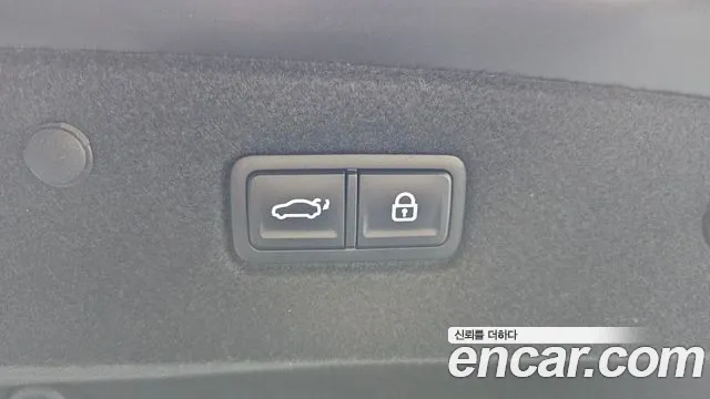 Kia K8 Hybrid — Фото автомобиля 22