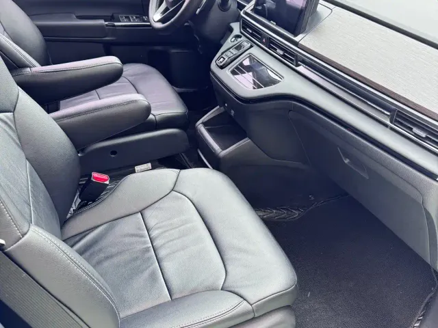 Honda Odyssey — Фото автомобиля 10