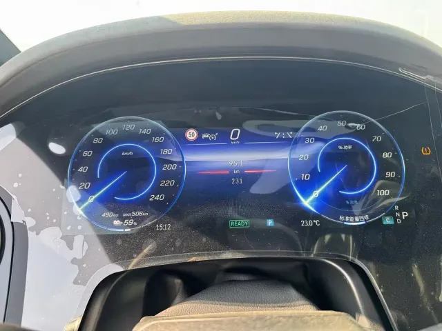 Mercedes-Benz EQS — Фото автомобиля 7
