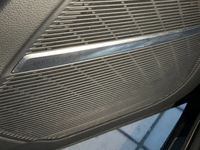 Audi Q7 — Фото автомобиля 15
