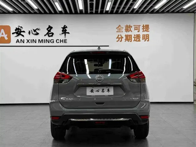 Nissan X-Trail — Фото автомобиля 4