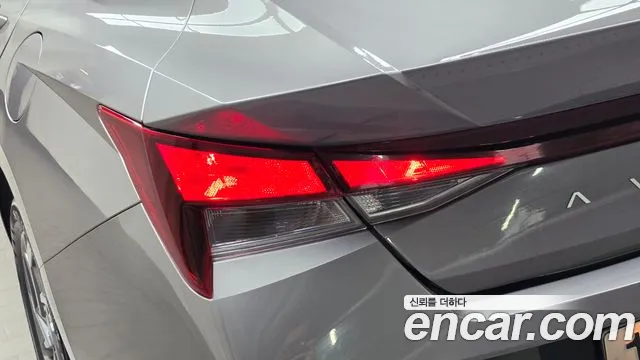 Hyundai Avante — Фото автомобиля 8
