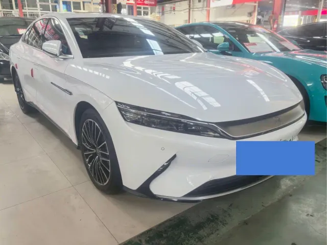 BYD Han — Фото автомобиля 3