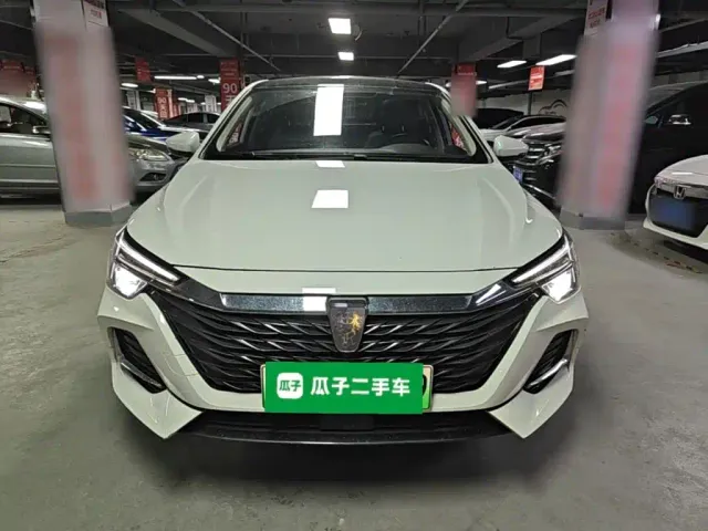 Roewe i6 MAX EV — Фото автомобиля 2