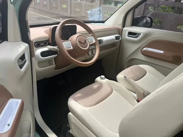 Wuling Hongguang Mini EV — Фото автомобиля 15