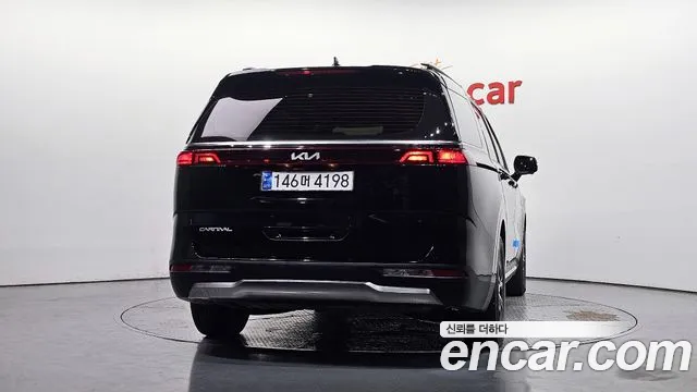 Kia Carnival 4th Gen — Фото автомобиля 4