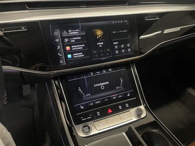 Audi A8 — Фото автомобиля 19
