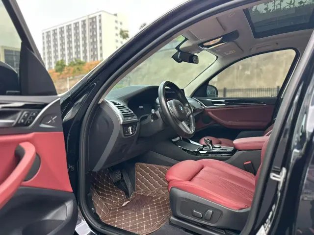 BMW X3 — Фото автомобиля 4