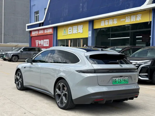 Nio ET5 Touring — Фото автомобиля 16