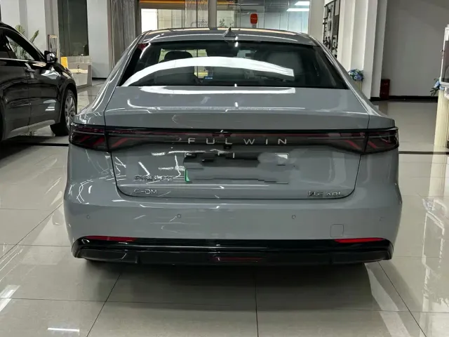 Chery Fengyun Fengyun A8L 2025 1.5TGDI 145km Luxury — Фото автомобиля 8