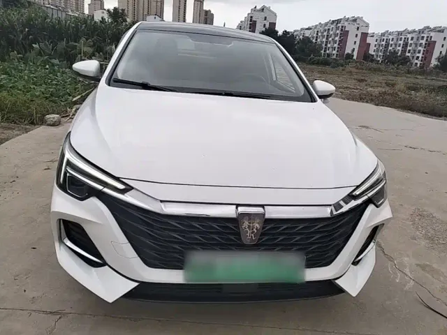 Roewe i6 MAX EV — Фото автомобиля 2