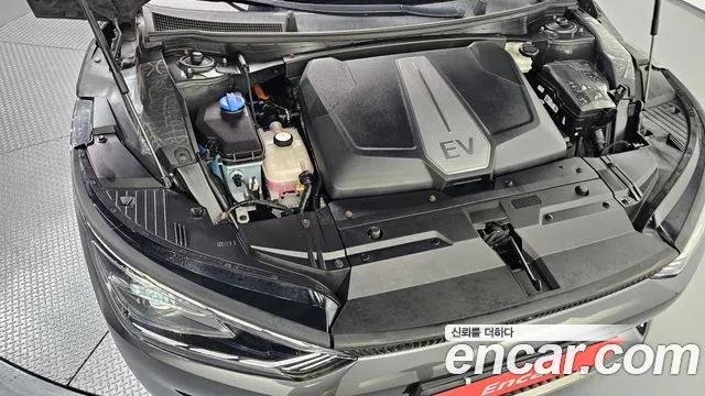 Kia EV6 — Фото автомобиля 9