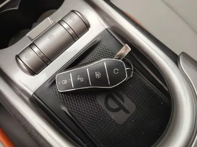 BYD Dolphin — Фото автомобиля 8