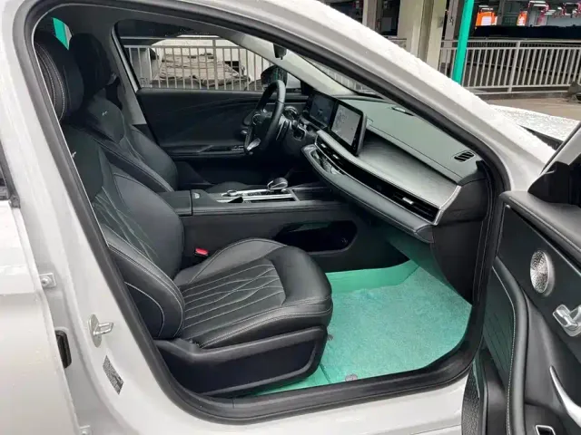 Chery Arrizo 8 — Фото автомобиля 5