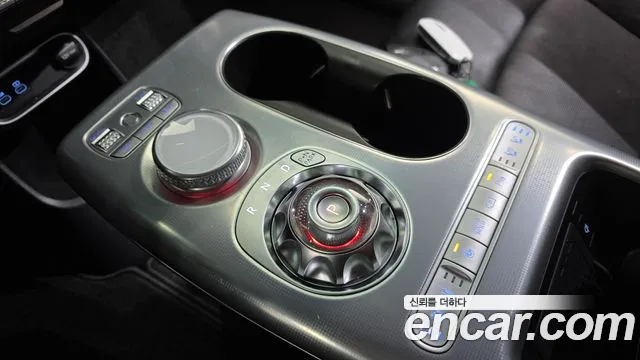 Genesis GV60 — Фото автомобиля 7