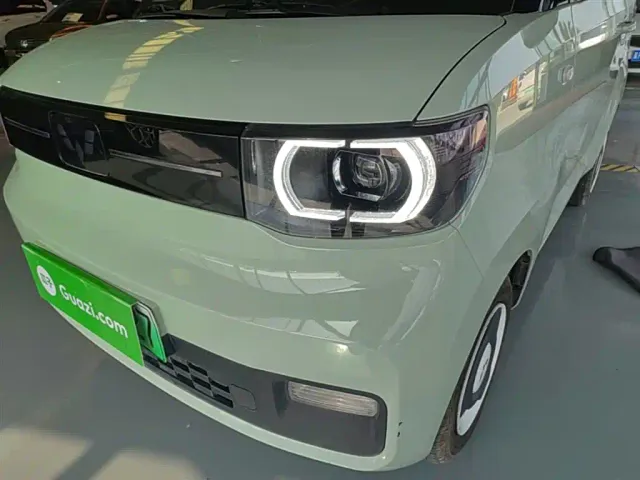 Wuling Hongguang Mini EV — Фото автомобиля 23