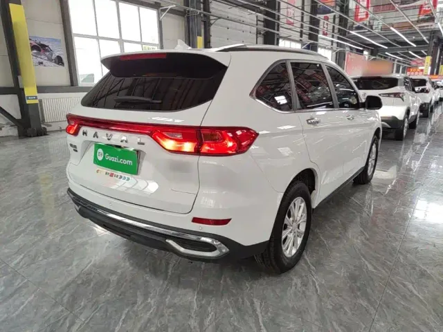 Haval M6 — Фото автомобиля 6