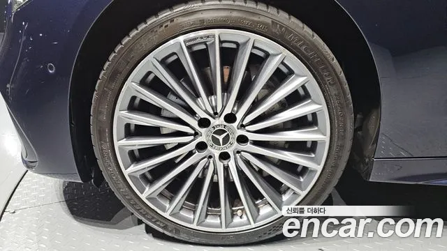 Mercedes-Benz C-Class W206 — Фото автомобиля 5