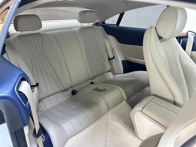 Mercedes-Benz E-Class — Фото автомобиля 15