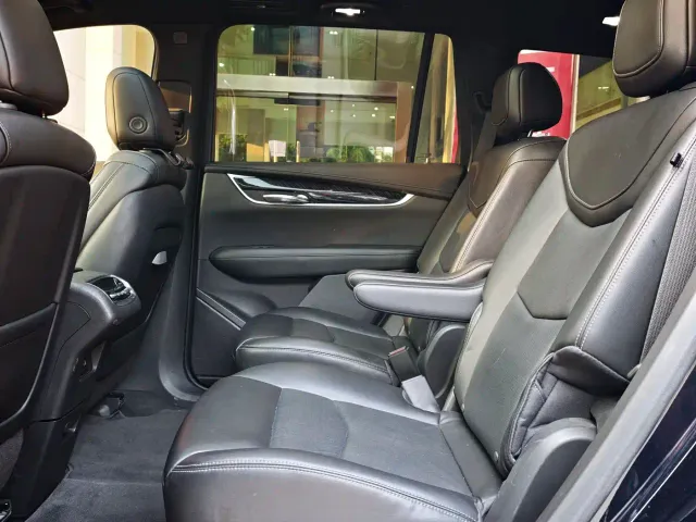 Cadillac XT6 — Фото автомобиля 11