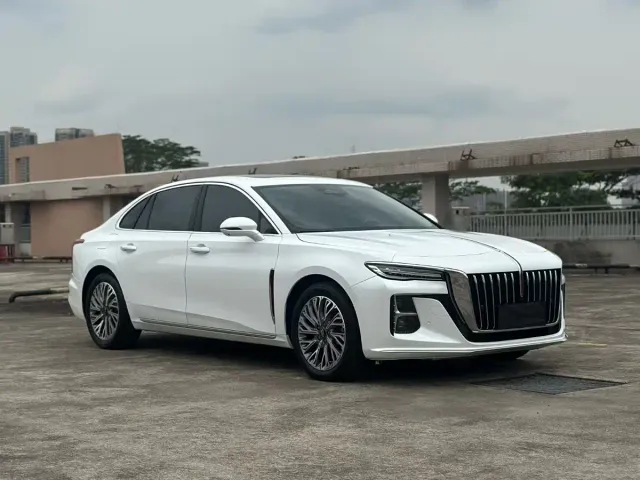 Hongqi H5 — Фото автомобиля 3