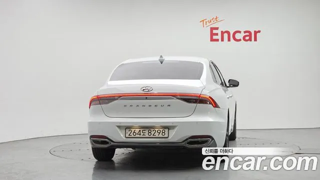 Hyundai Grandeur Новый Grandeur IG 3.0 LPi (Для проката) — Фото автомобиля 4
