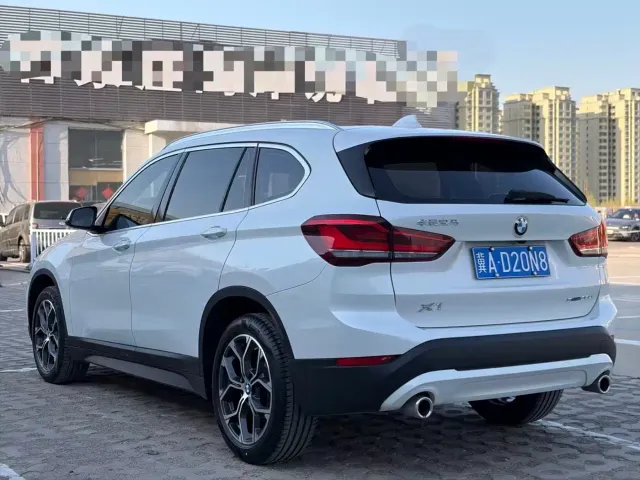 BMW X1 — Фото автомобиля 9