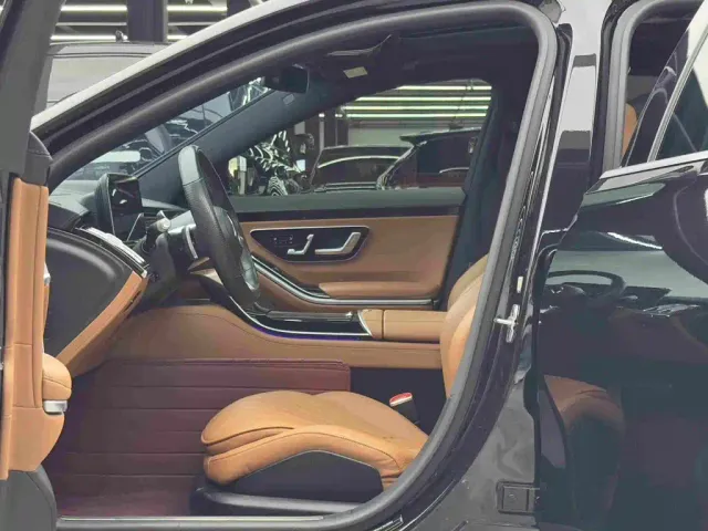 Mercedes-Benz S-Class — Фото автомобиля 8