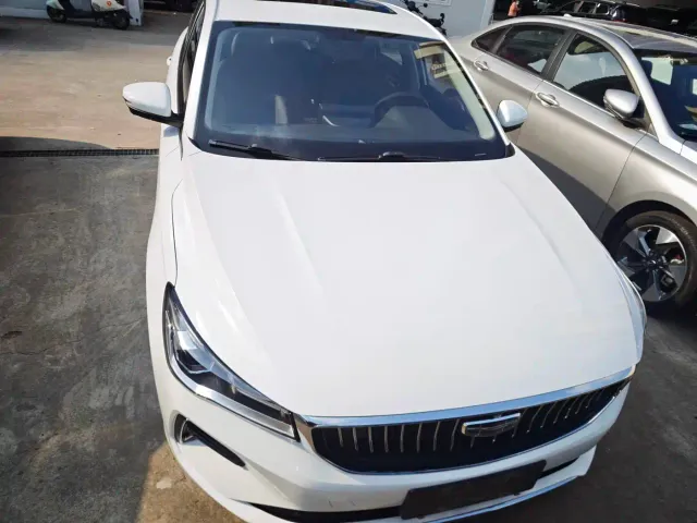 Geely Emgrand — Фото автомобиля 2