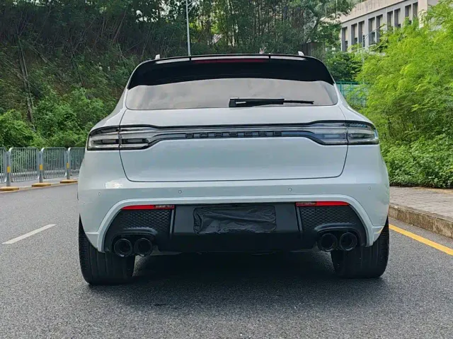 Porsche Macan — Фото автомобиля 6