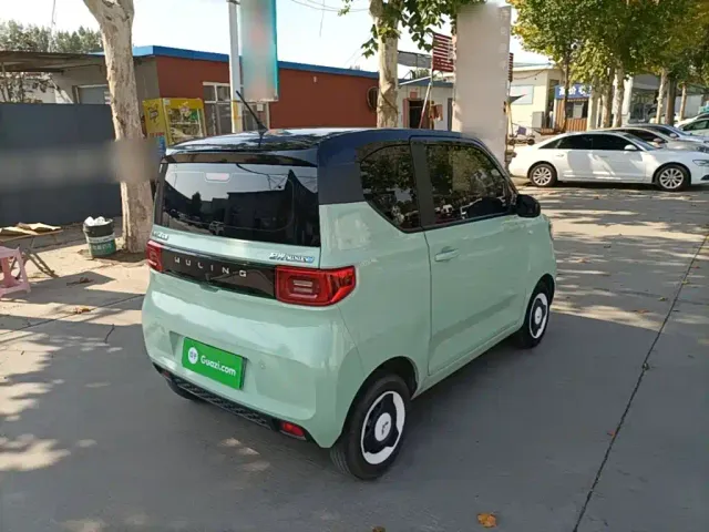 Wuling Hongguang Mini EV — Фото автомобиля 6