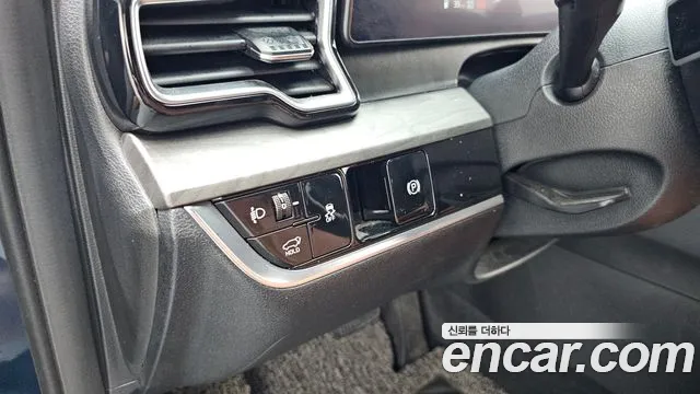 Kia Sportage Sportage 5-е поколение Бензин 1.6 турбо 2WD — Фото автомобиля 16