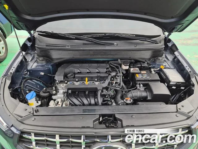 Hyundai Venue — Фото автомобиля 16