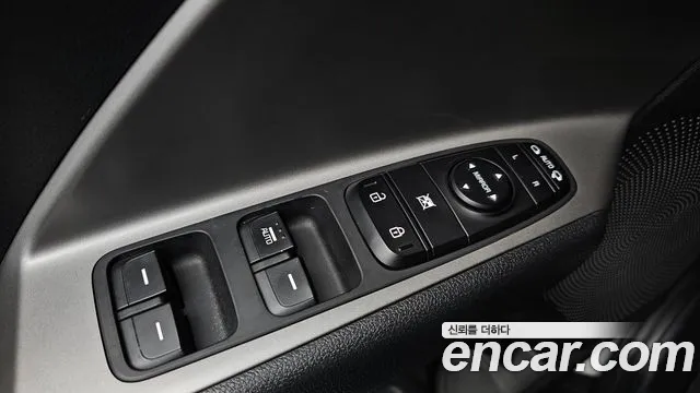 Kia Niro — Фото автомобиля 10