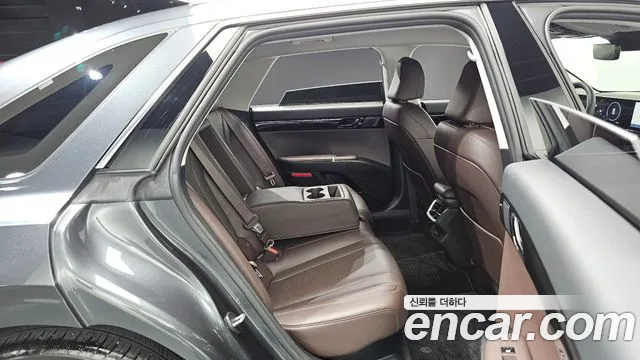 Hyundai Grandeur GN7 — Фото автомобиля 17