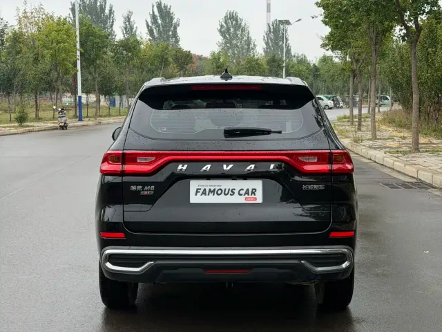 Haval M6 — Фото автомобиля 5