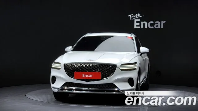Genesis GV70 2.5T Бензин AWD — Фото автомобиля 3
