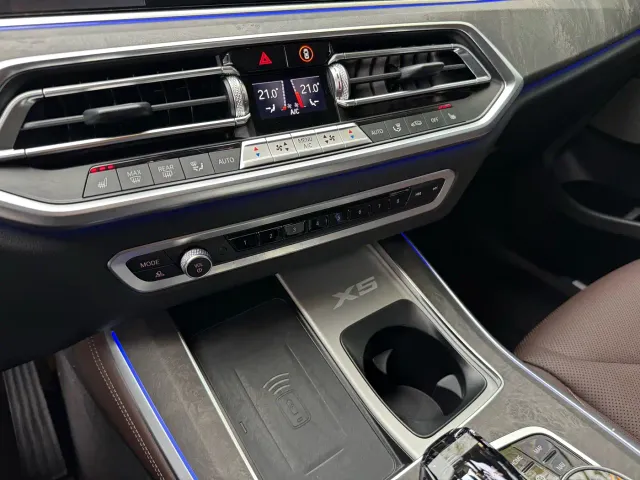 BMW X5 — Фото автомобиля 23