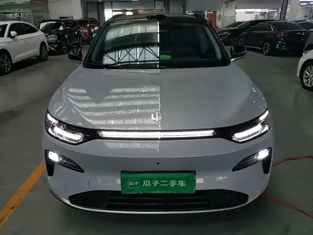 Leapmotor C11 — Фото автомобиля 2