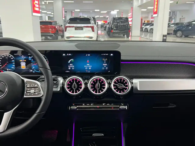 Mercedes-Benz GLB-Class — Фото автомобиля 8