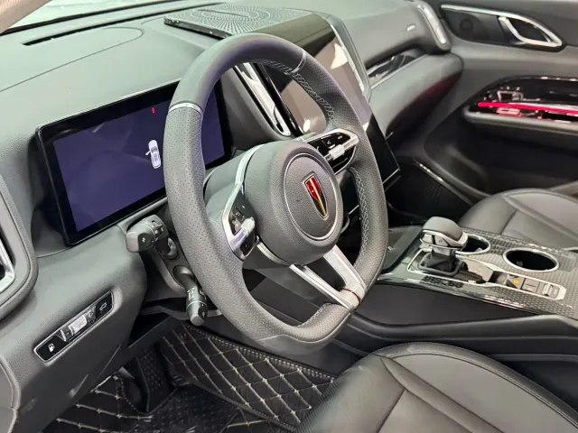 Hongqi HS3 PHEV — Фото автомобиля 4